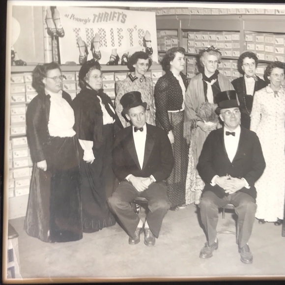 Antique Photograph Framed 8x10” “at Penney’s Thrift” Store Employees Picture - Picture 3 of 7